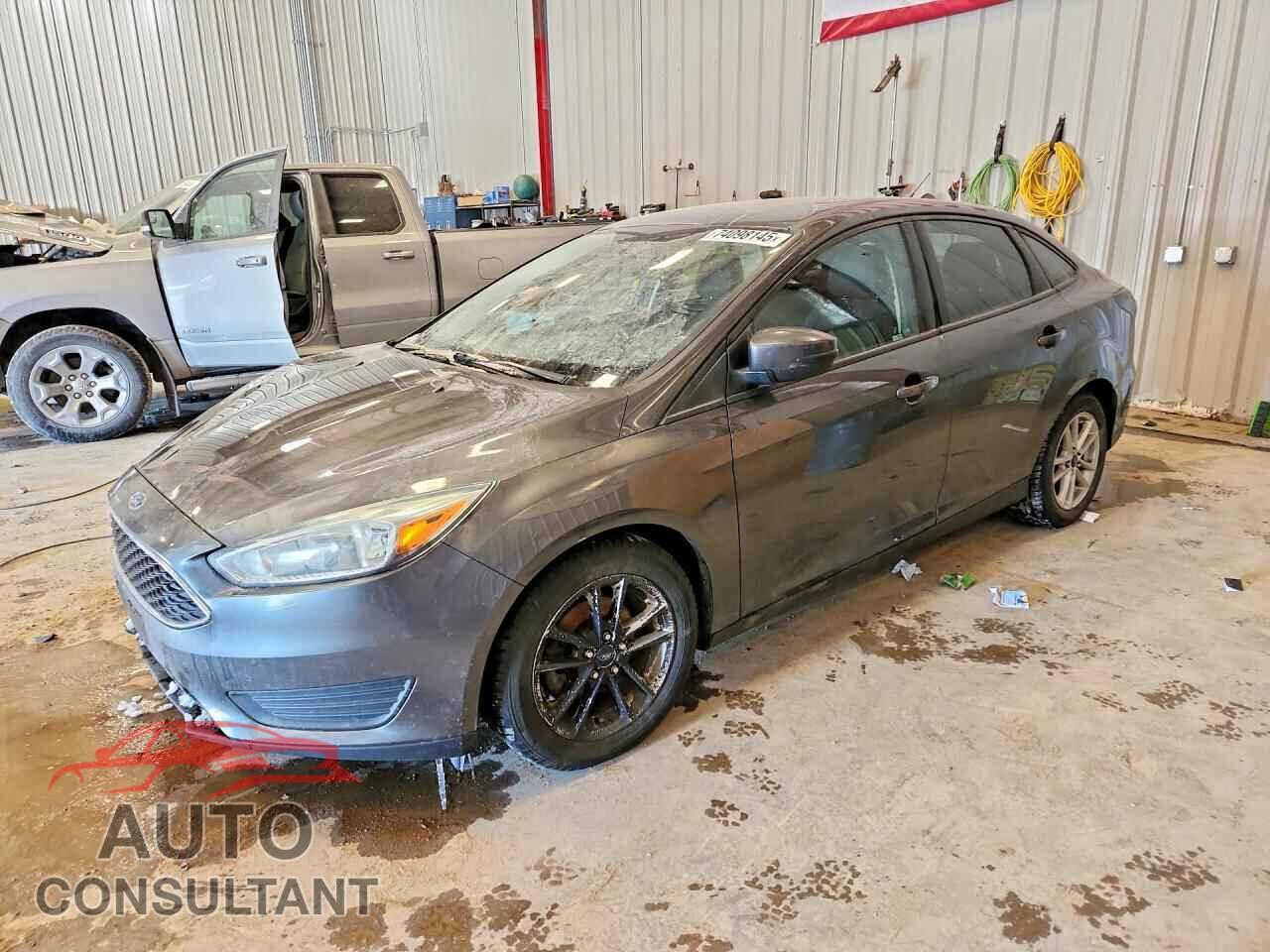 FORD FOCUS 2017 - 1FADP3F2XHL205798