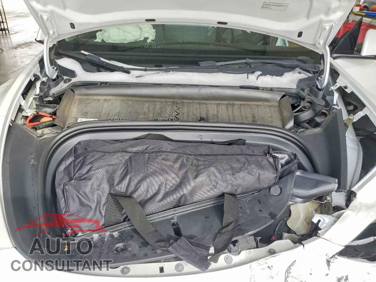 TESLA MODEL Y 2022 - 7SAYGDEE8NF504530