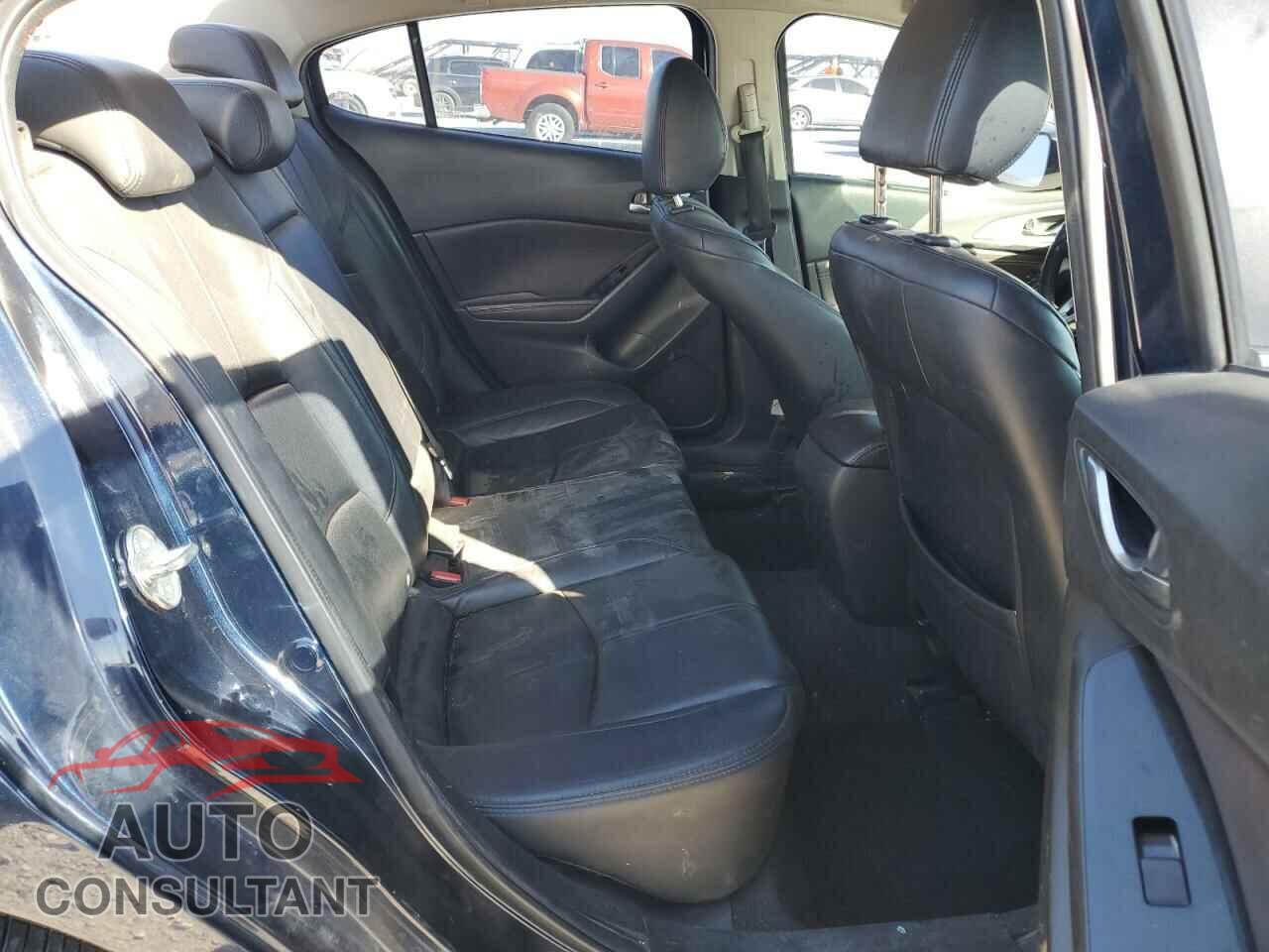 MAZDA 3 2017 - JM1BN1V7XH1109934