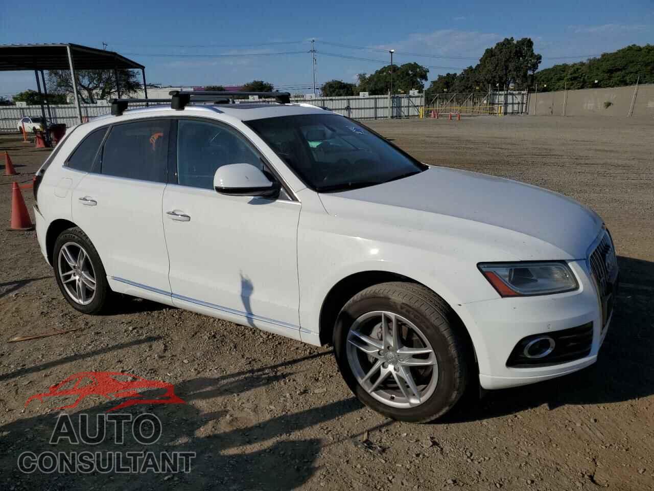 AUDI Q5 2017 - WA1C2AFP8HA093061