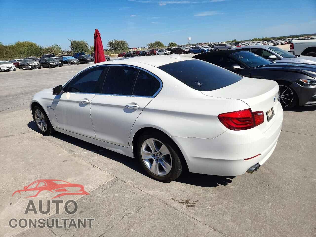 BMW 5 SERIES 2011 - WBAFR1C53BDS35031