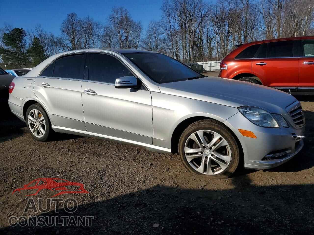MERCEDES-BENZ E-CLASS 2011 - WDDHF8HB5BA399884