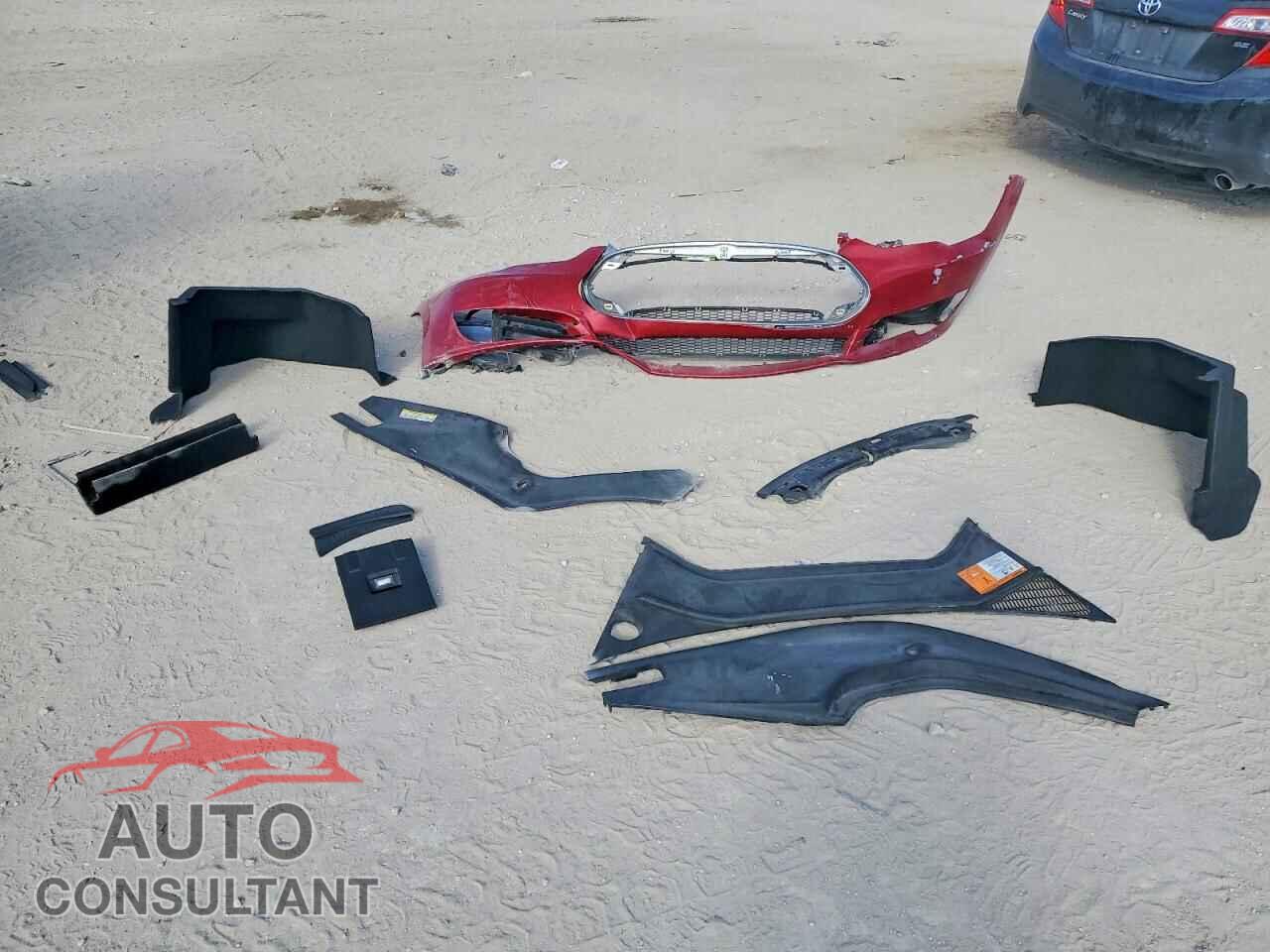 TESLA MODEL S 2013 - 5YJSA1CG6DFP20947