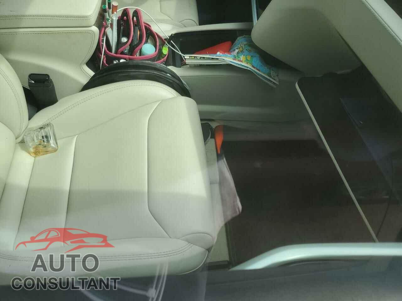 TESLA MODEL S 2018 - 5YJSA1E29JF239748