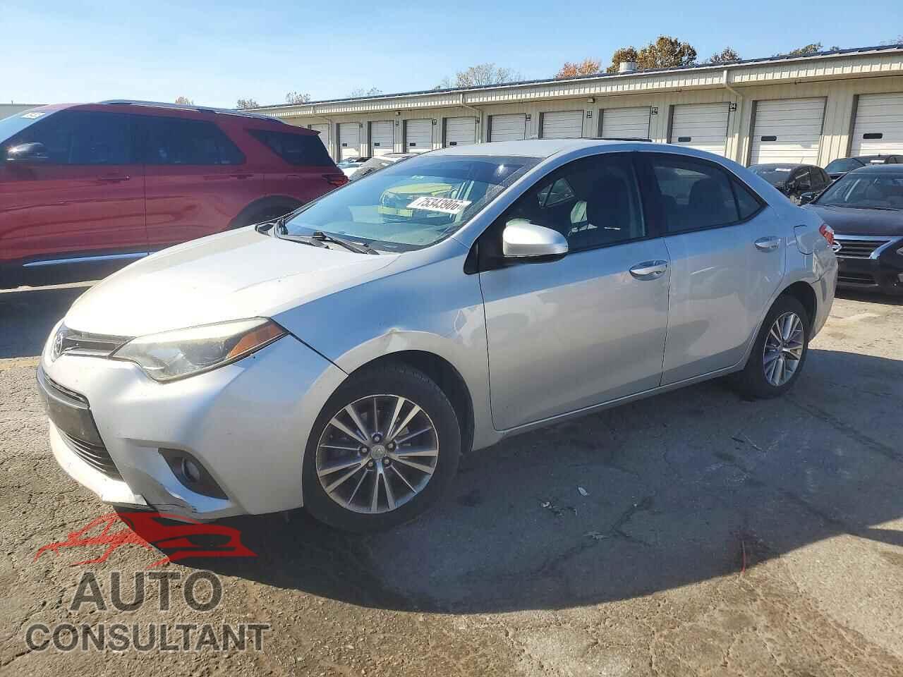 TOYOTA COROLLA 2015 - 5YFBURHE2FP312305