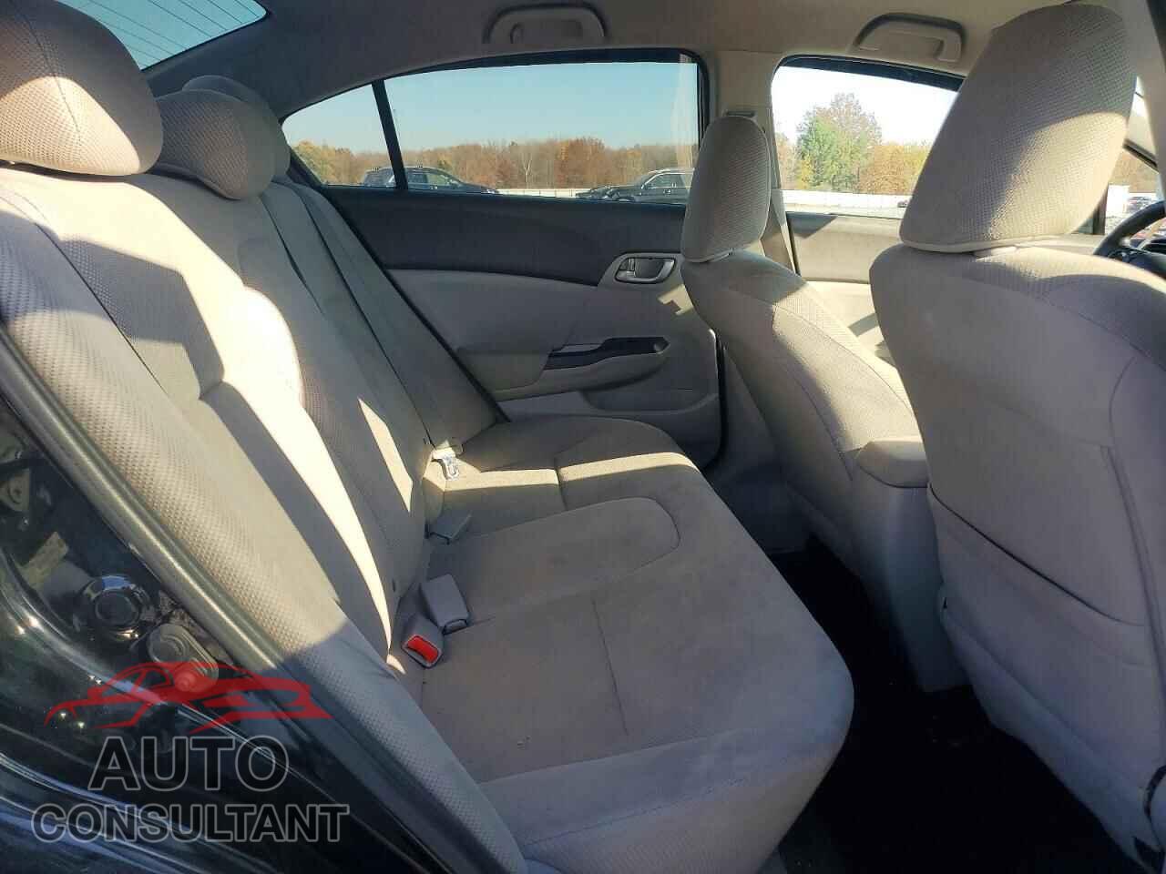 HONDA CIVIC 2012 - 2HGFB2F50CH611098