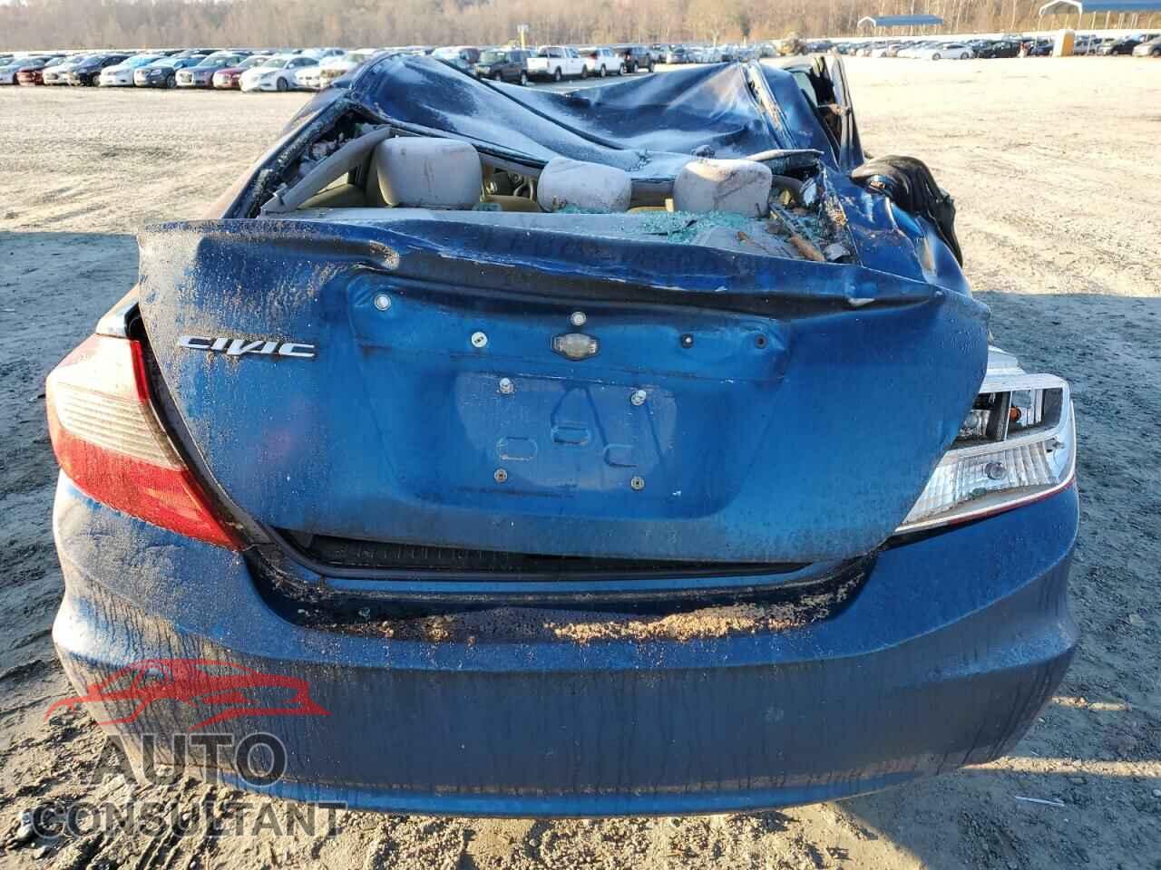 HONDA CIVIC 2012 - 2HGFB2F54CH539709