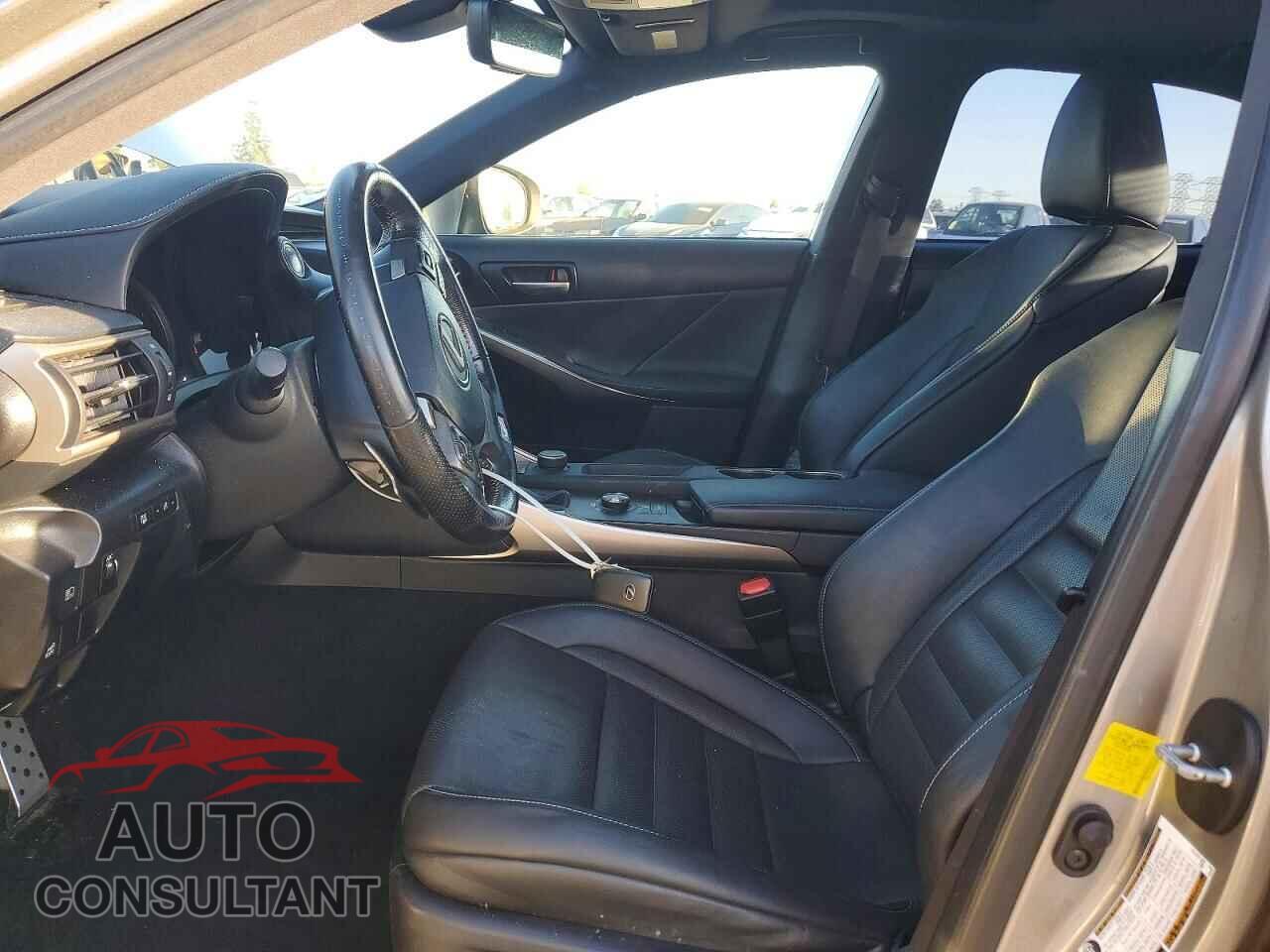 LEXUS IS 2017 - JTHBA1D25H5039090