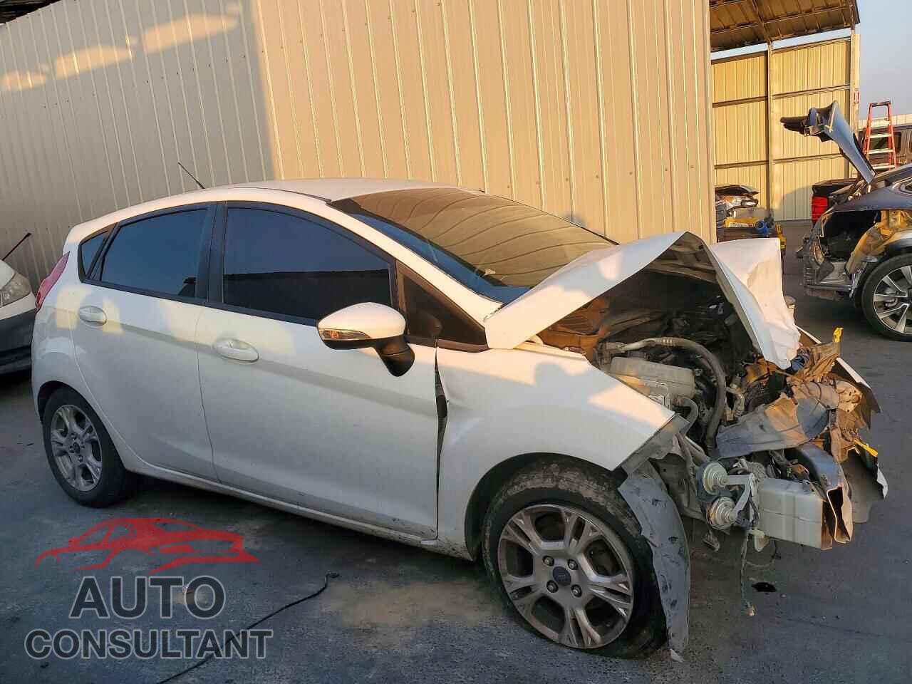 FORD FIESTA 2014 - 3FADP4EJ4EM235811
