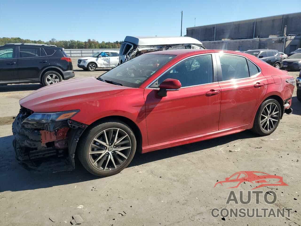 TOYOTA CAMRY 2022 - 4T1G11BK8NU059342