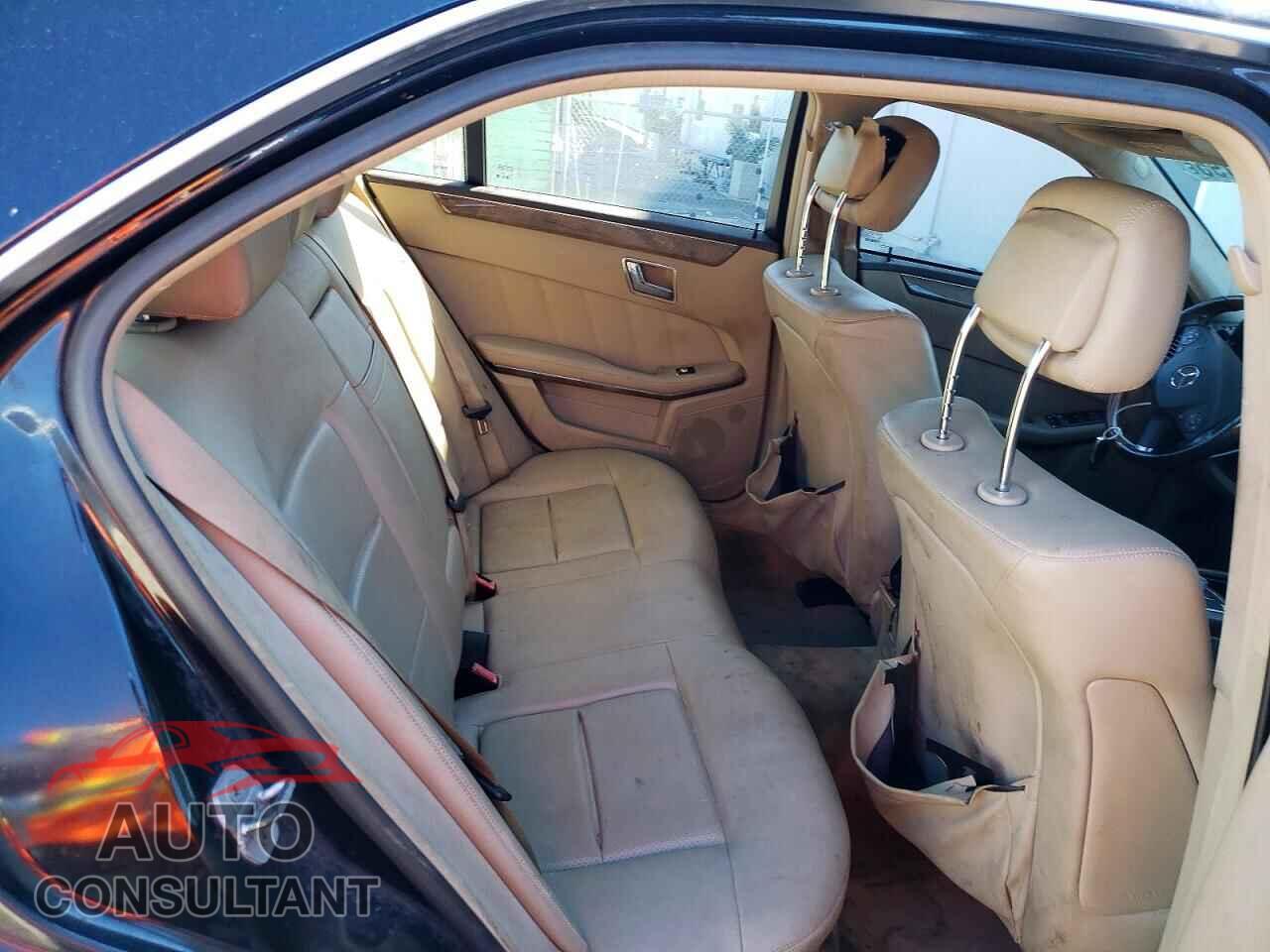 MERCEDES-BENZ E-CLASS 2010 - WDDHF5GB2AA168262