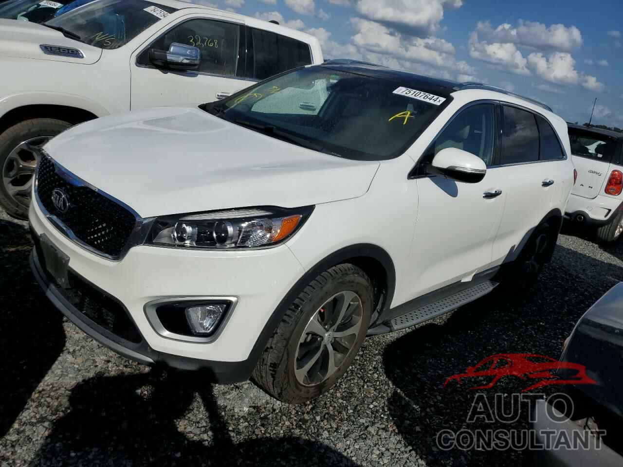 KIA SORENTO 2018 - 5XYPH4A51JG421620