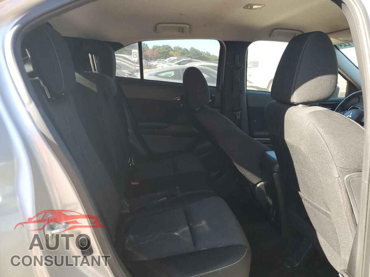 MITSUBISHI ECLIPSE 2018 - JA4AT5AA7JZ040471