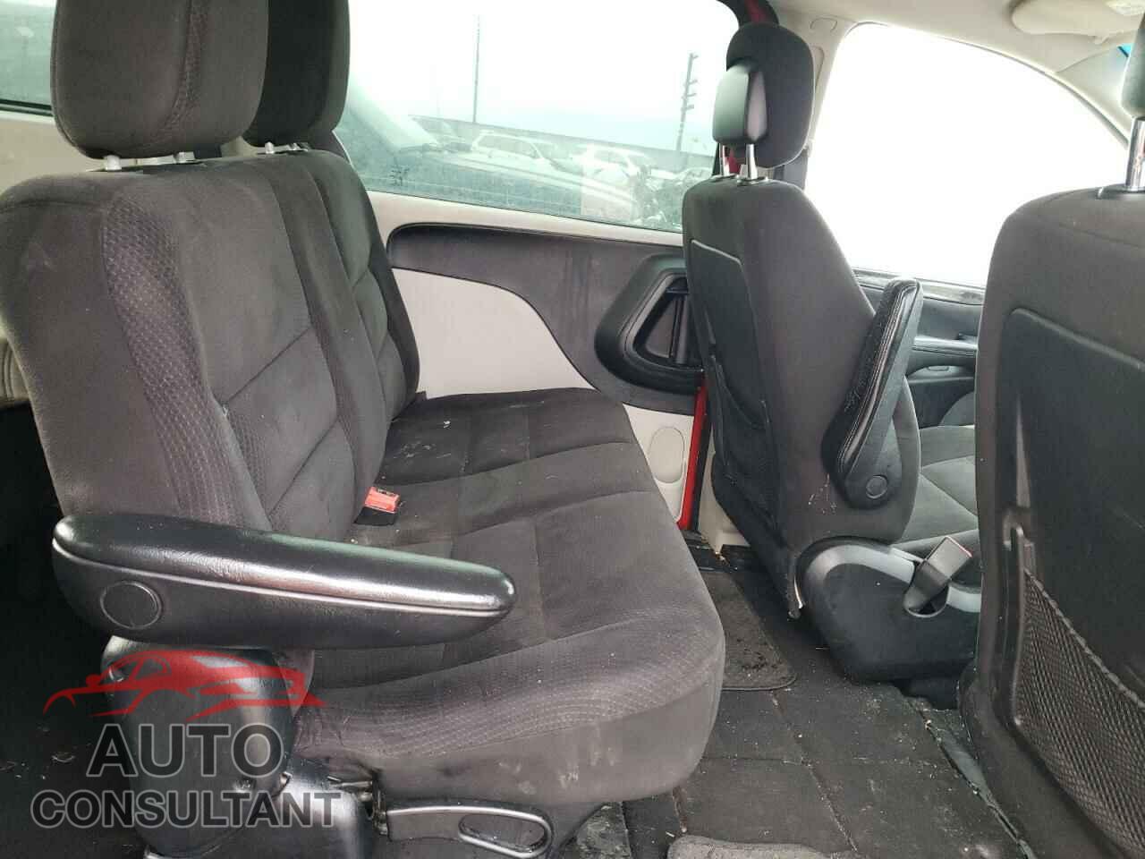 DODGE CARAVAN 2015 - 2C4RDGBG0FR570240