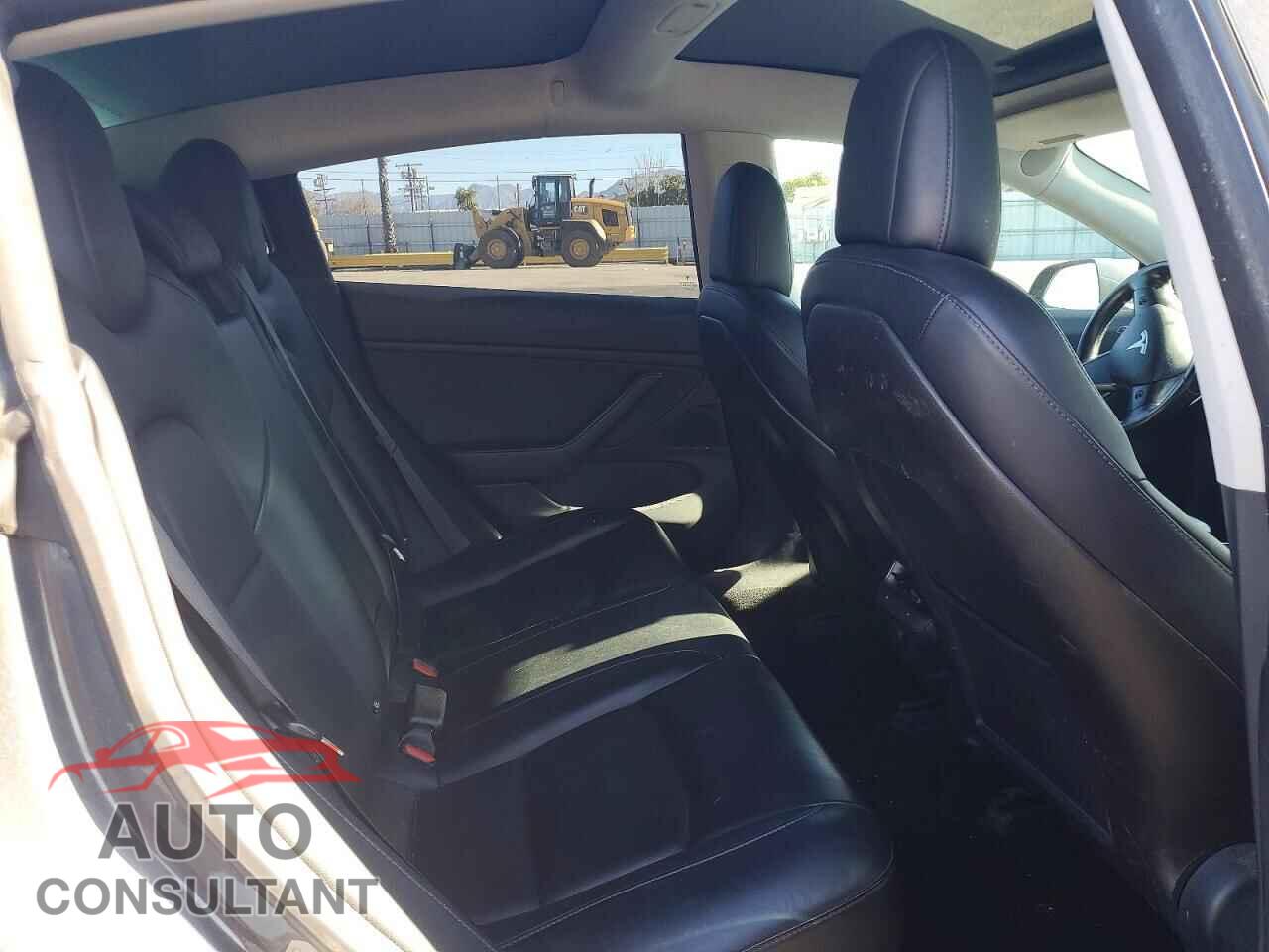TESLA MODEL 3 2018 - 5YJ3E1EA5JF037165