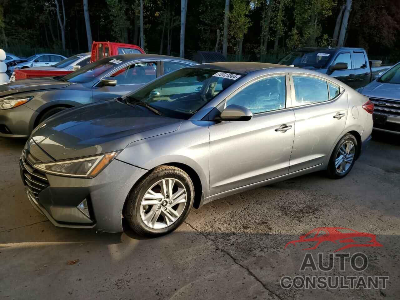 HYUNDAI ELANTRA 2019 - KMHD84LF5KU870612