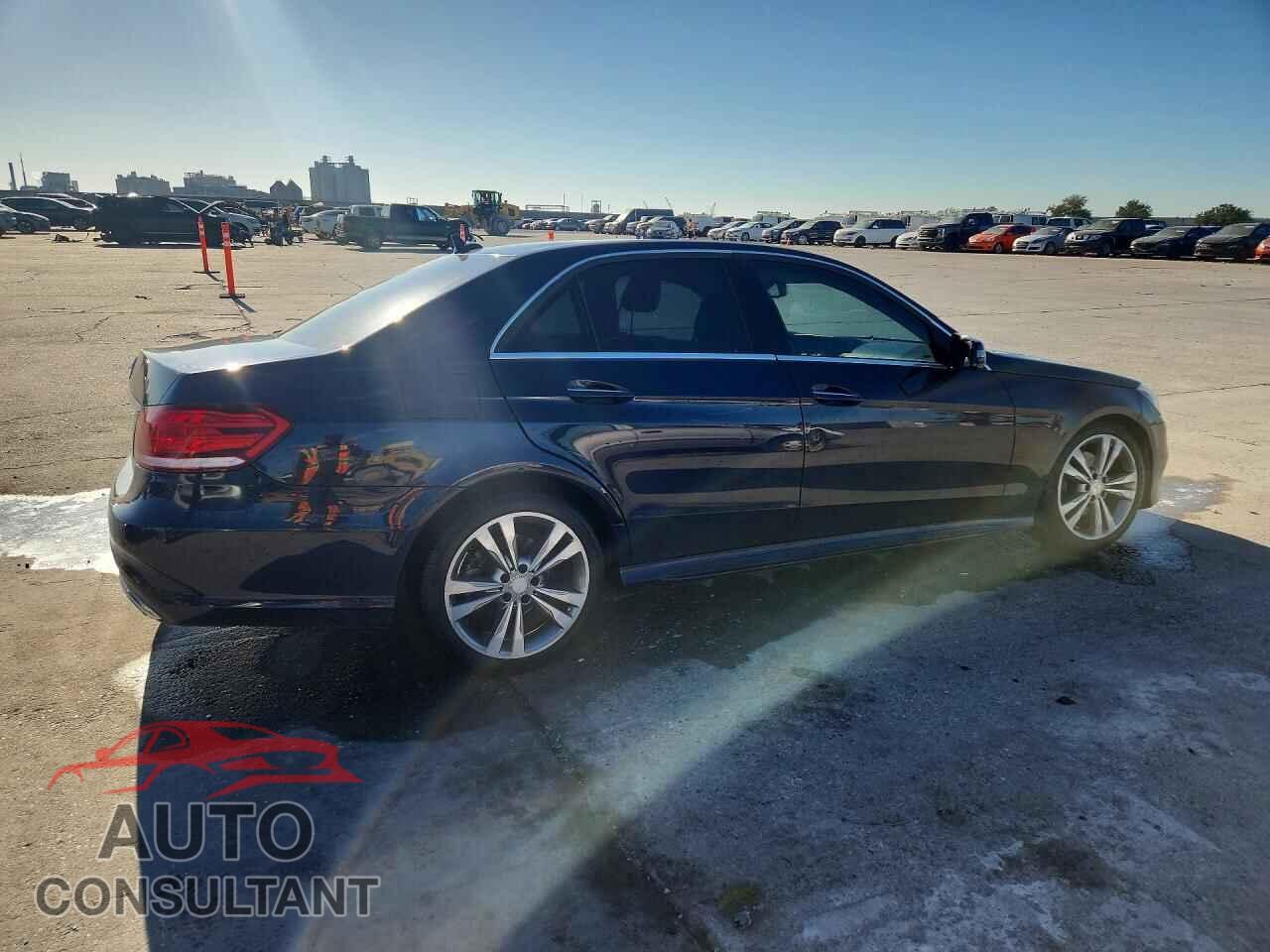 MERCEDES-BENZ E-CLASS 2016 - WDDHF5KB9GB288084