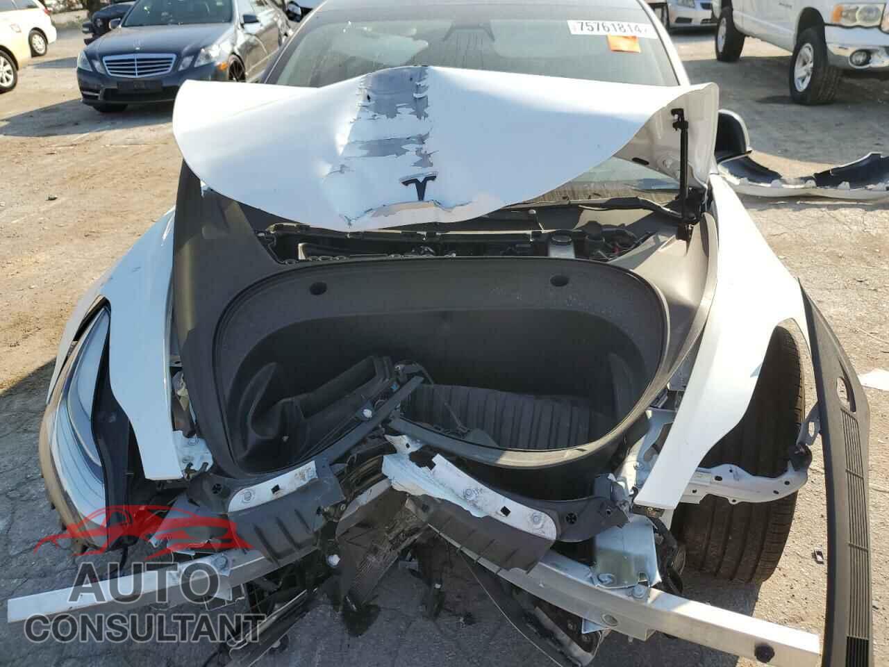 TESLA MODEL 3 2021 - 5YJ3E1EB2MF849603