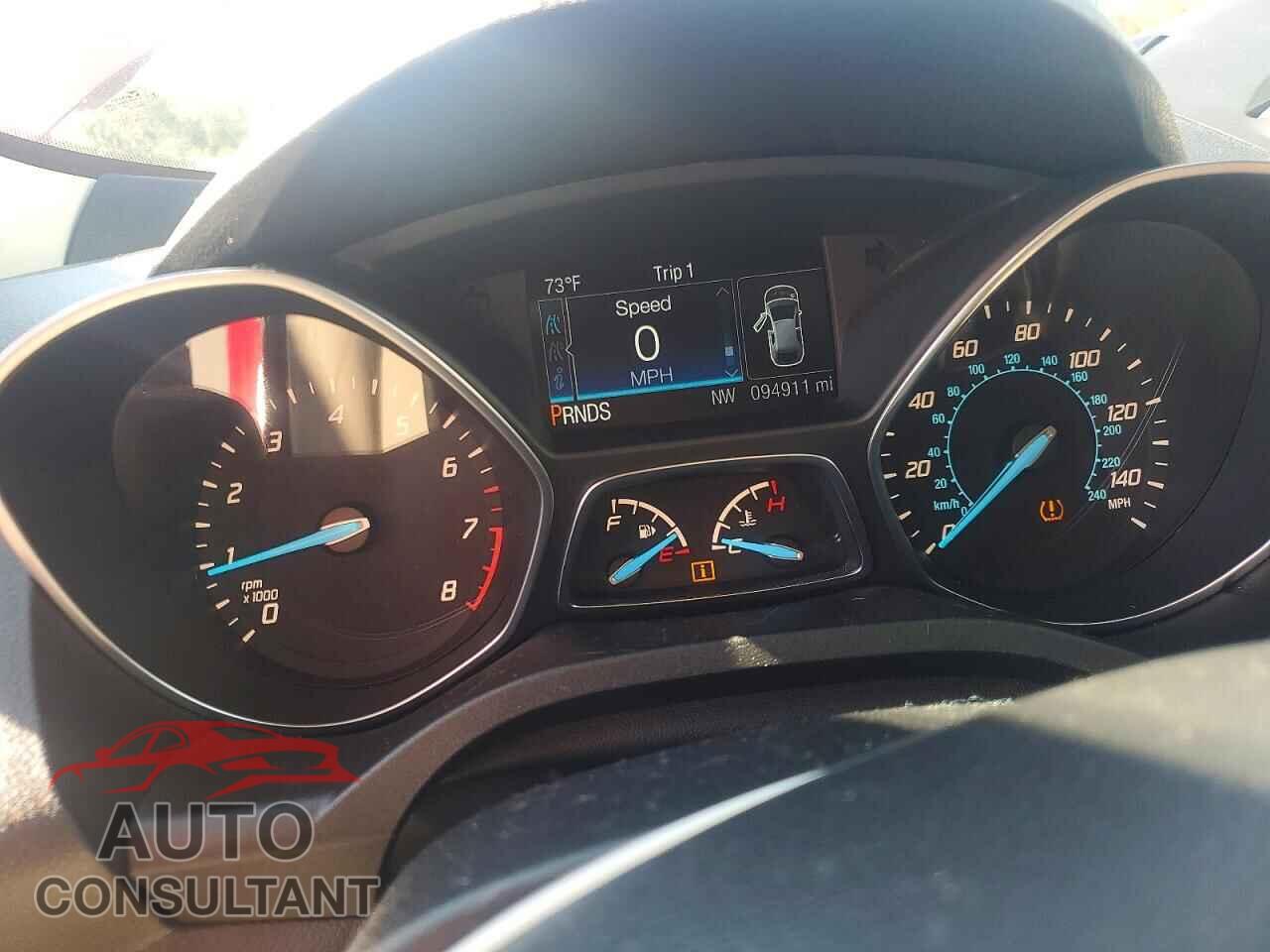 FORD ESCAPE 2015 - 1FMCU0J98FUC32518
