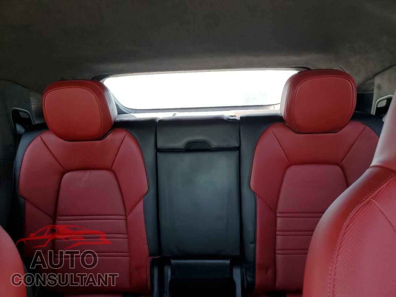 PORSCHE CAYENNE 2023 - WP1BK2AY3PDA39332