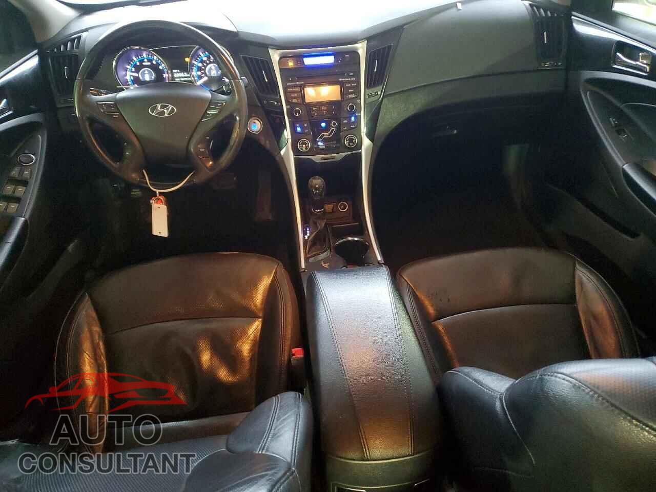 HYUNDAI SONATA 2013 - 5NPEC4AC0DH671402