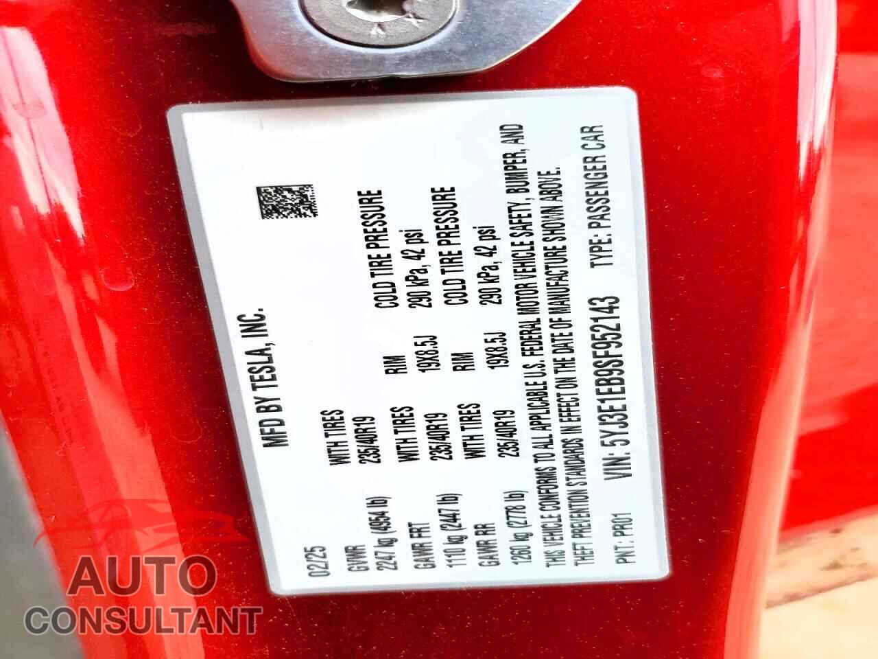 TESLA MODEL 3 2025 - 5YJ3E1EB9SF952143