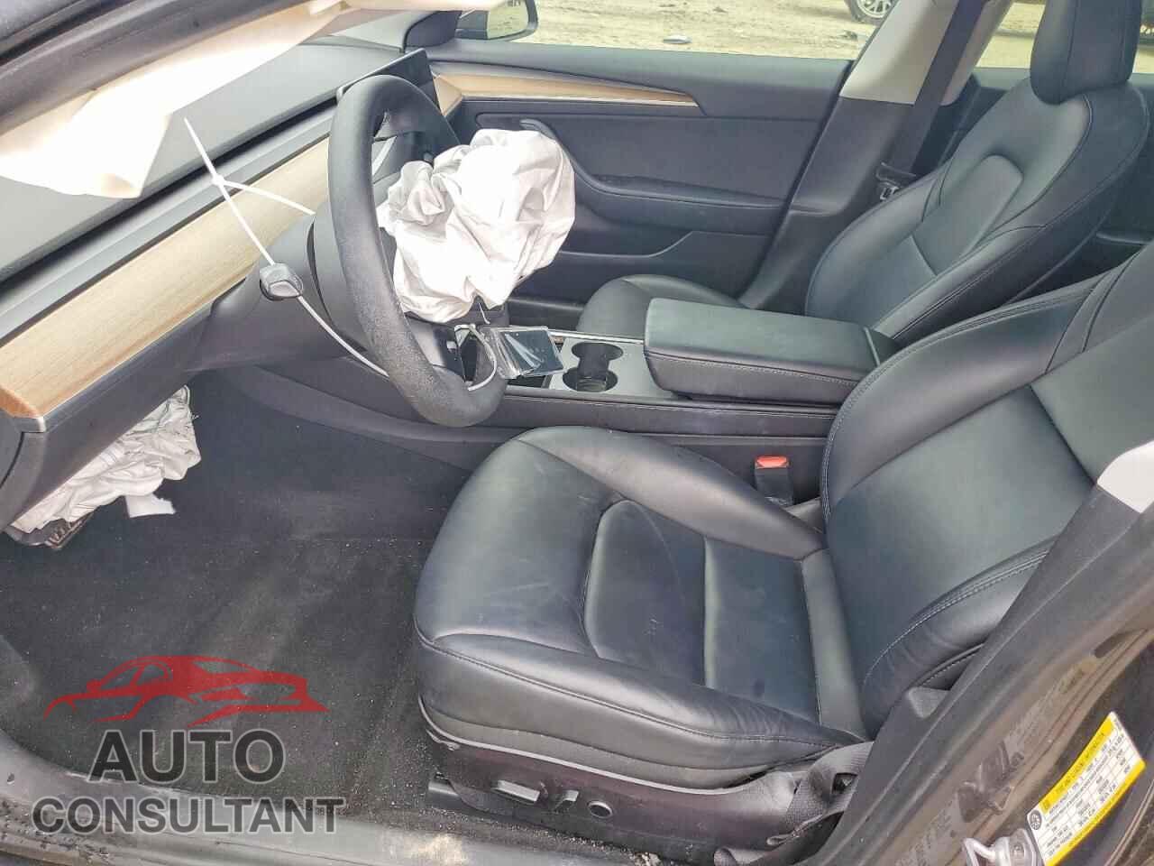 TESLA MODEL 3 2021 - 5YJ3E1EA1MF955659