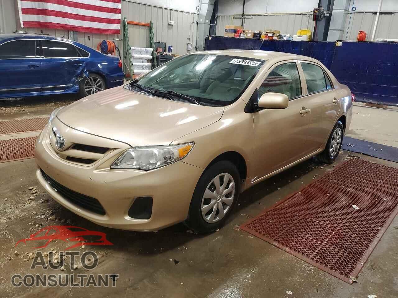 TOYOTA COROLLA 2012 - 2T1BU4EE7CC778492