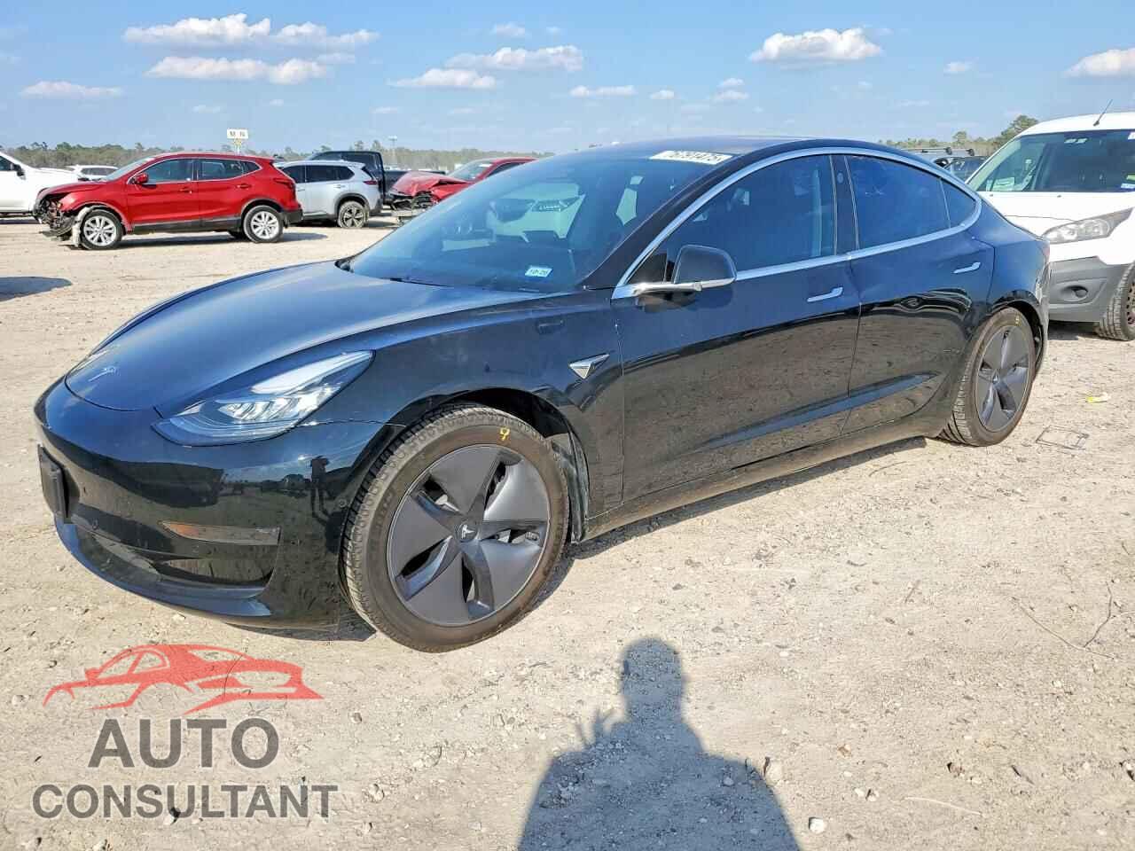 TESLA MODEL 3 2018 - 5YJ3E1EA9JF056902