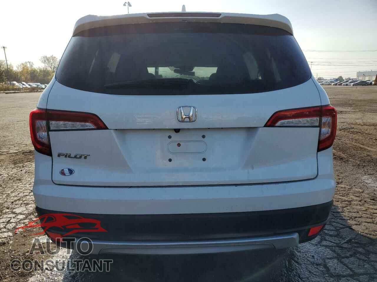 HONDA PILOT 2021 - 5FNYF5H31MB035876