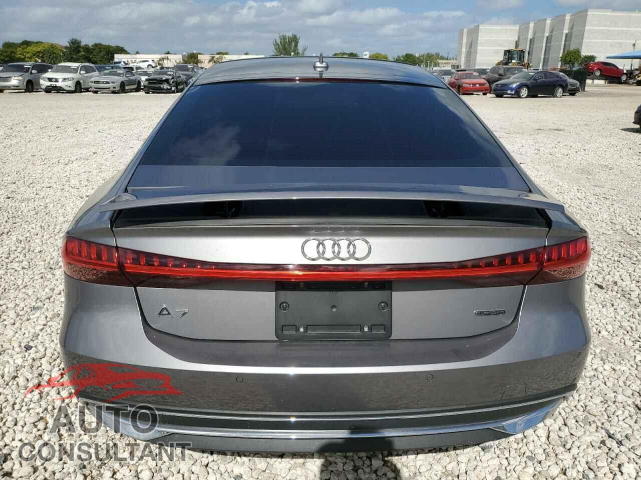 AUDI A7 2019 - WAUR2AF27KN113320