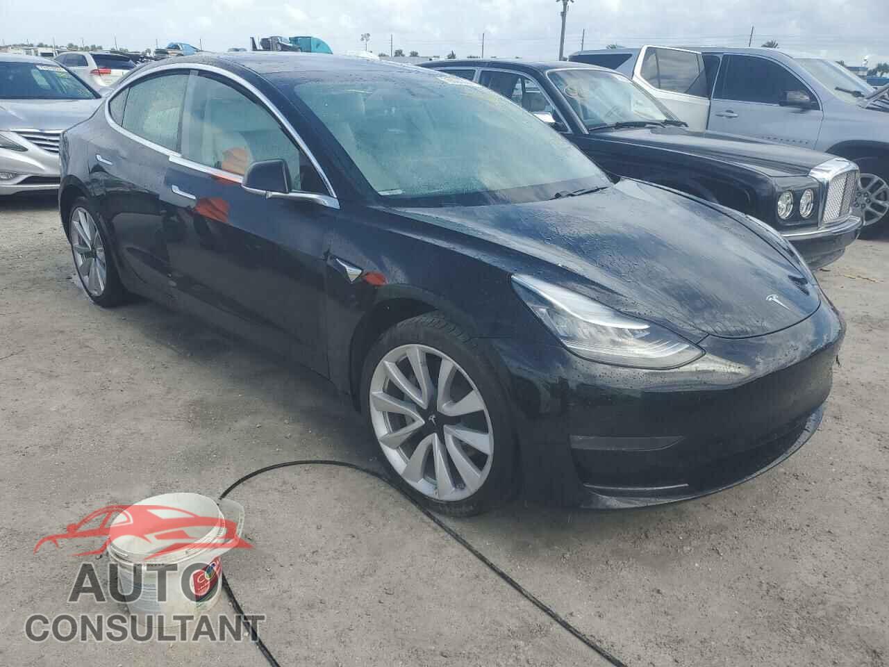 TESLA MODEL 3 2020 - 5YJ3E1EB9LF719798