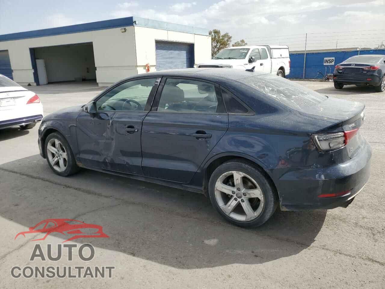 AUDI A3 2017 - WAUAUGFF1H1025828