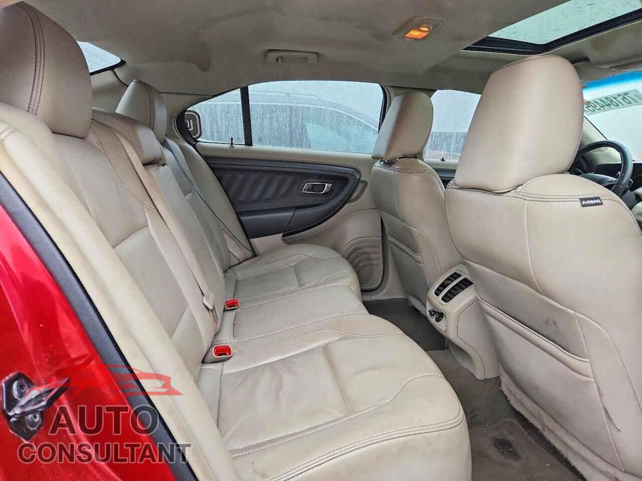 FORD TAURUS 2011 - 1FAHP2EW2BG101905