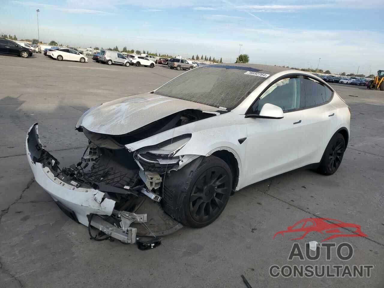 TESLA MODEL Y 2021 - 5YJYGDED6MF103688