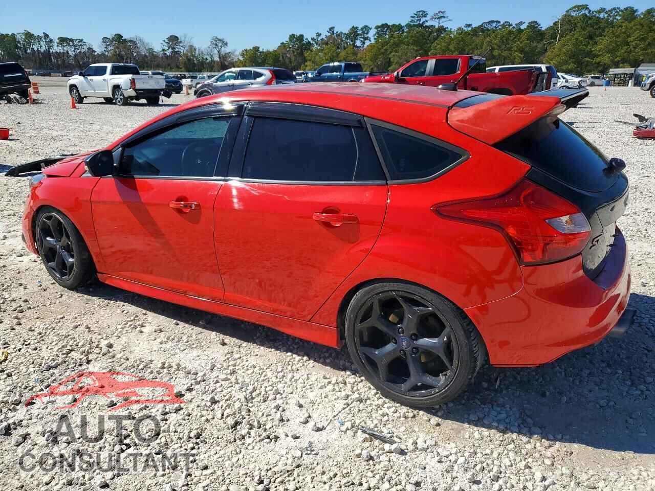 FORD FOCUS 2013 - 1FADP3L96DL364653
