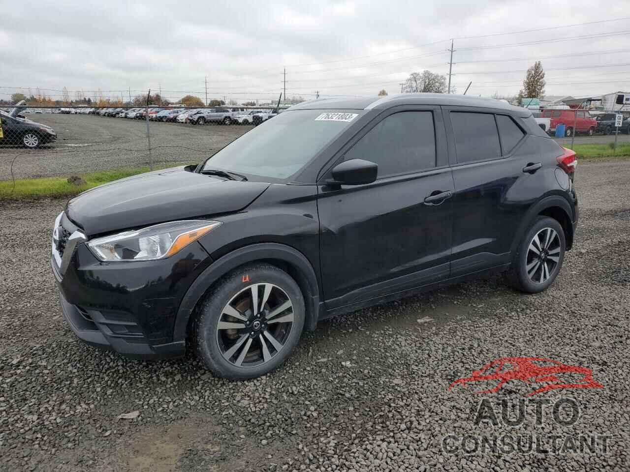 NISSAN KICKS 2018 - 3N1CP5CU3JL530393