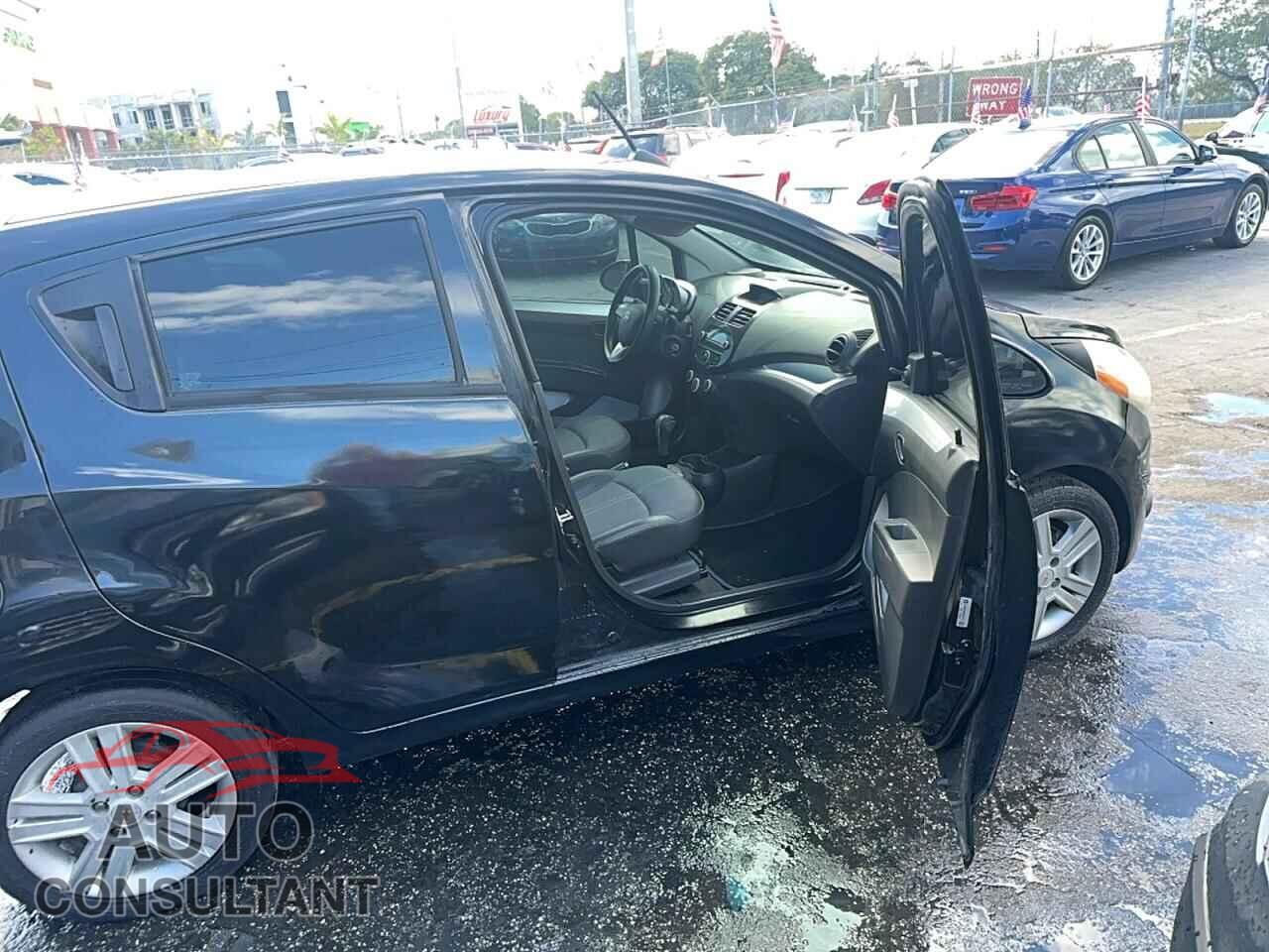 CHEVROLET SPARK 2015 - KL8CB6S95FC803263