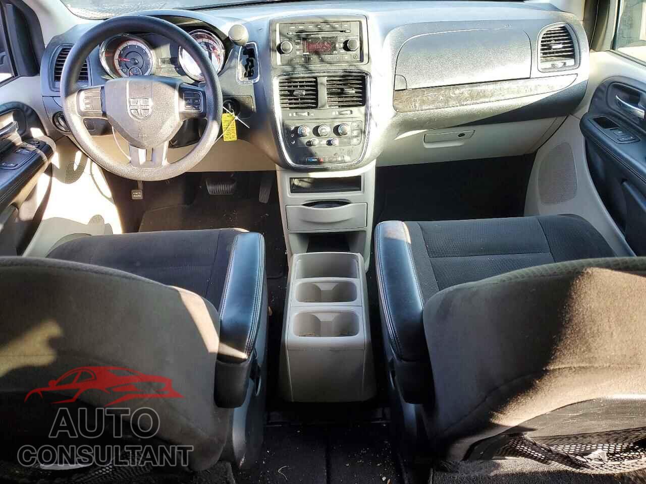DODGE CARAVAN 2015 - 2C4RDGBG7FR704323