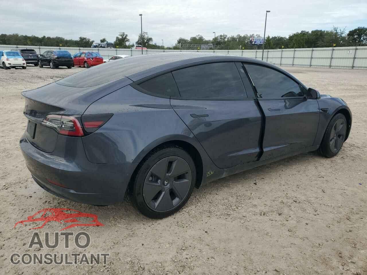 TESLA MODEL 3 2022 - 5YJ3E1EA3NF375539