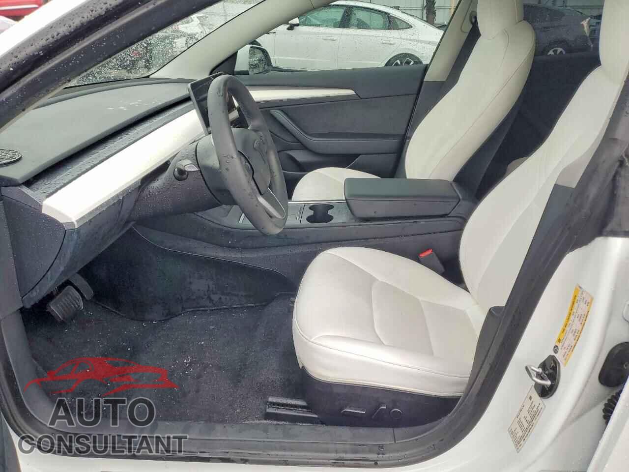 TESLA MODEL 3 2023 - 5YJ3E1EAXPF470473