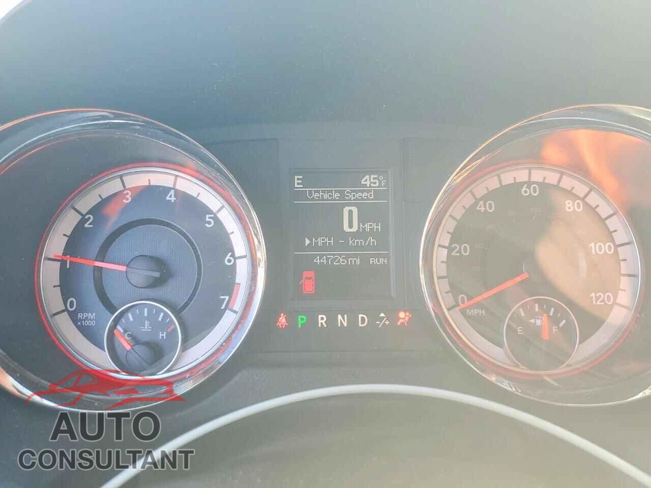 DODGE CARAVAN 2019 - 2C7WDGBG3KR784378