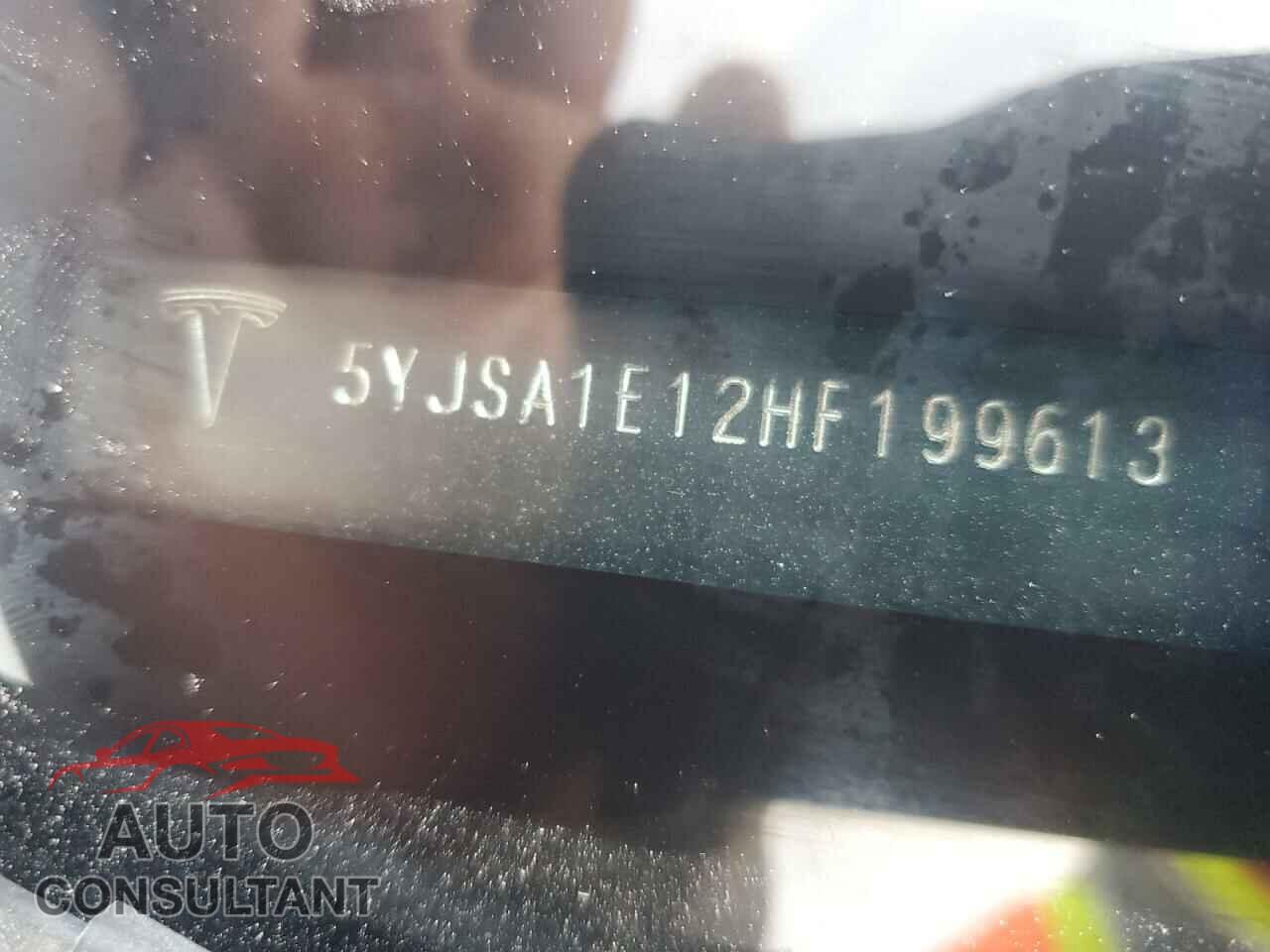 TESLA MODEL S 2017 - 5YJSA1E12HF199613