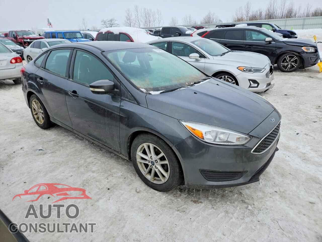 FORD FOCUS 2017 - 1FADP3F20HL324167