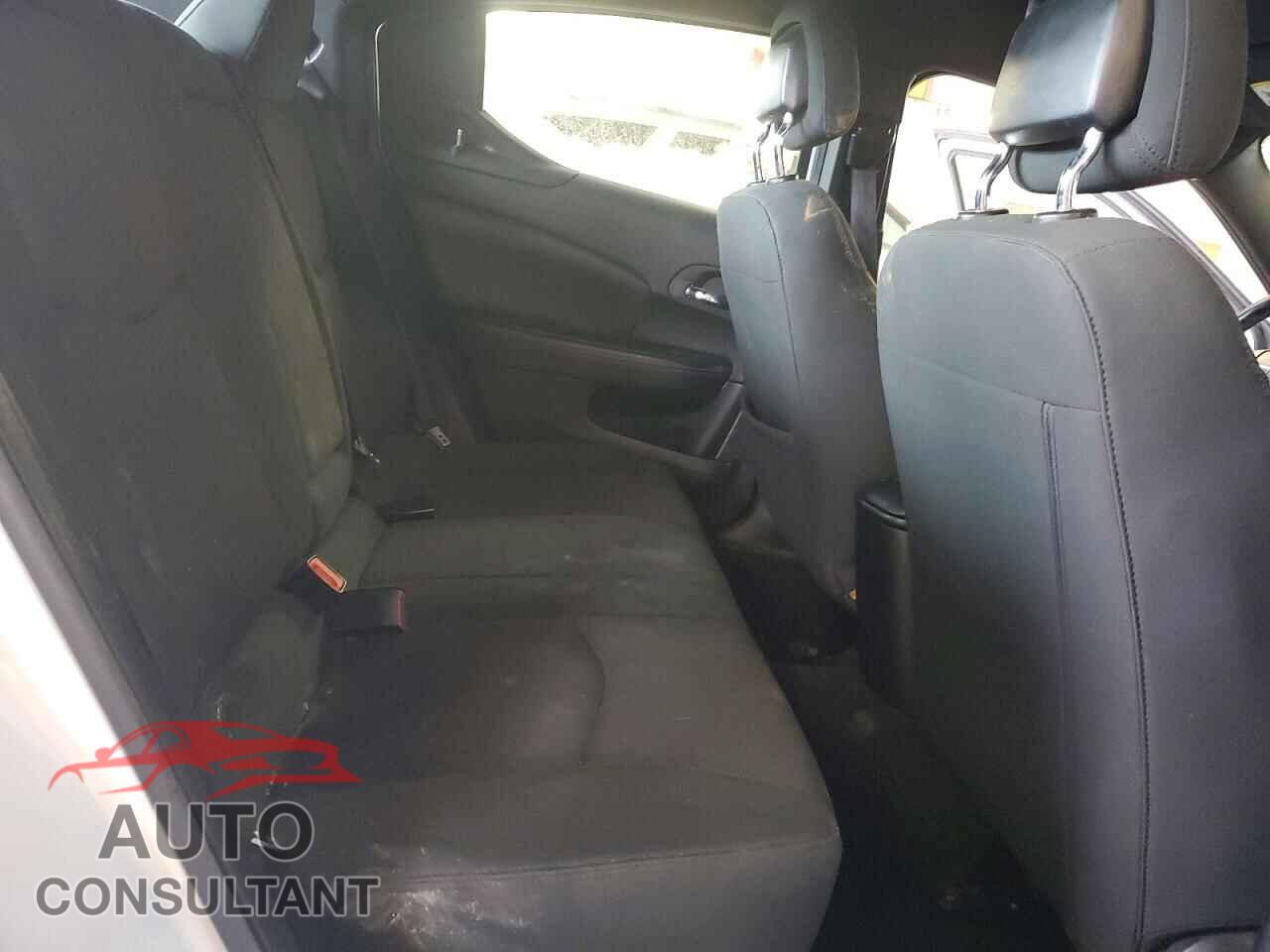 DODGE AVENGER 2011 - 1B3BD1FB0BN557347