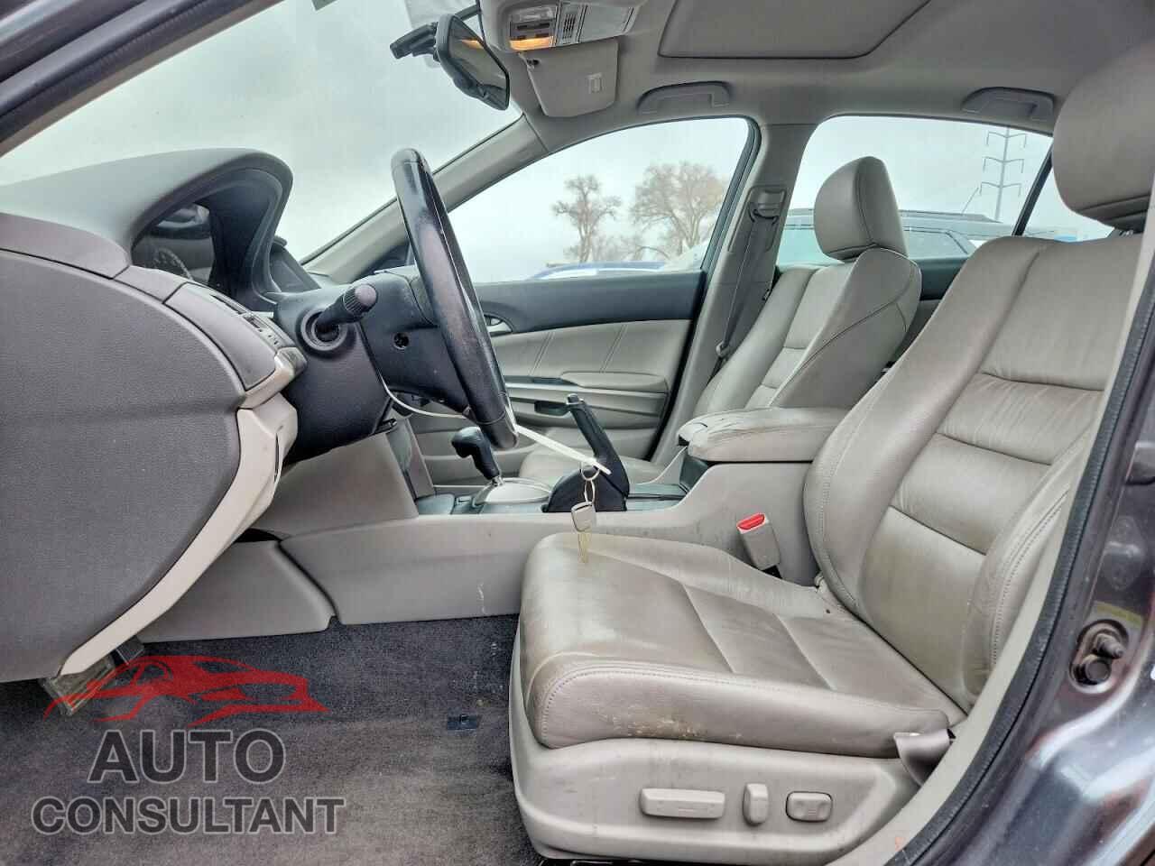 HONDA ACCORD 2010 - 1HGCP2F82AA042796