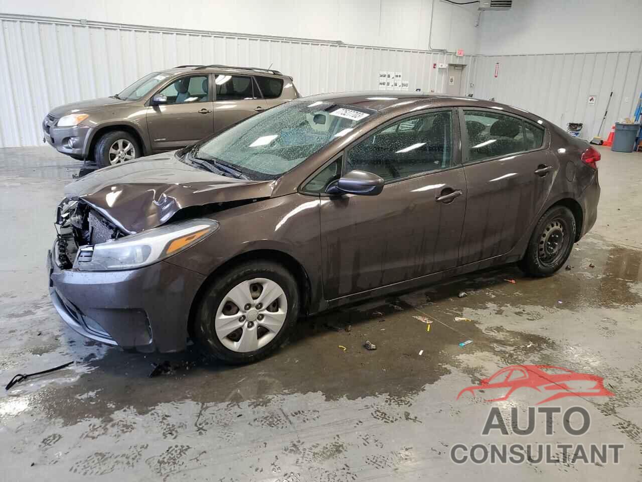 KIA FORTE 2018 - 3KPFK4A79JE185424