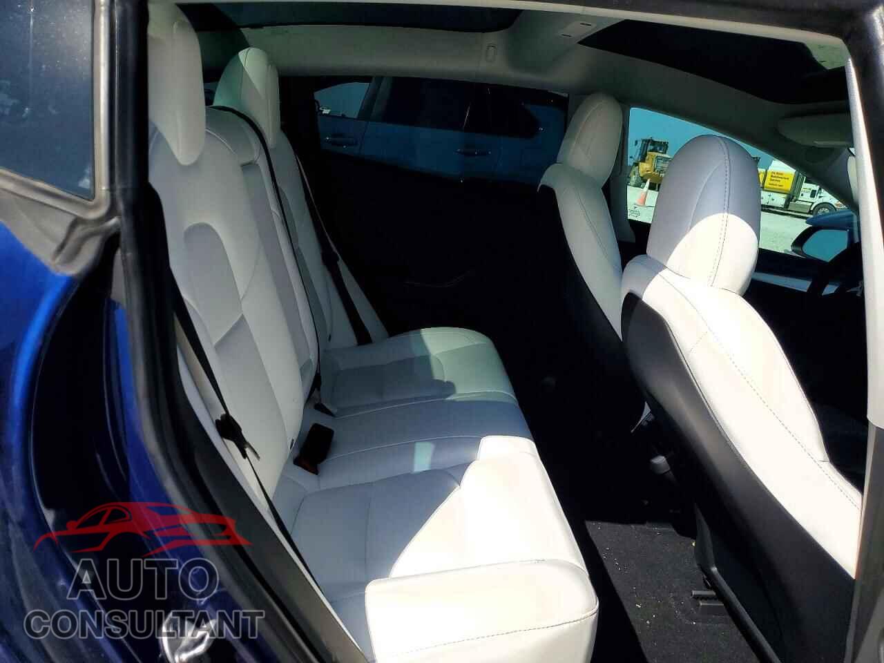 TESLA MODEL 3 2022 - 5YJ3E1EA1NF355077