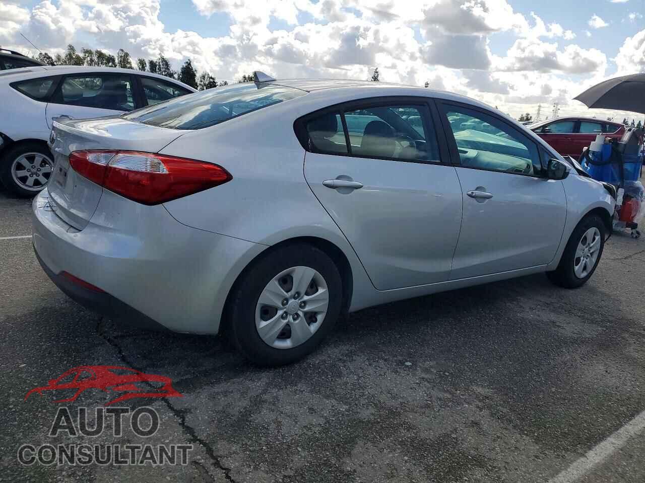 KIA FORTE 2015 - KNAFK4A64F5399437