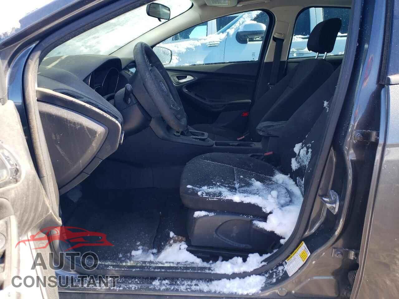 FORD FOCUS 2017 - 1FADP3H29HL337870